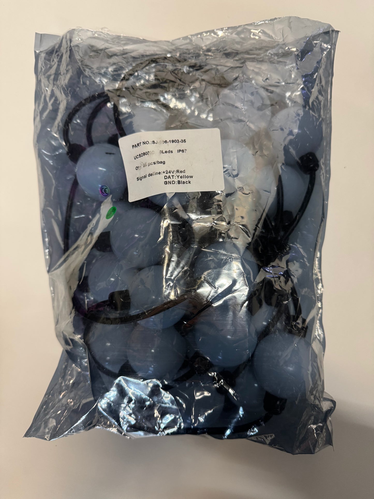 boule de noël illumidel de type Pixel  ***** Commande spécial ********